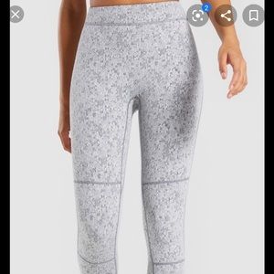 Like new Gymshark Fleur texture charcoal marl leggings